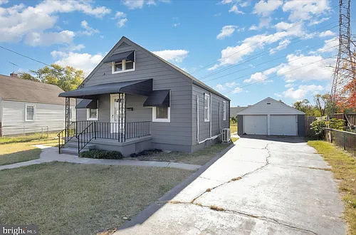 1239 Willow Rd Photo 1