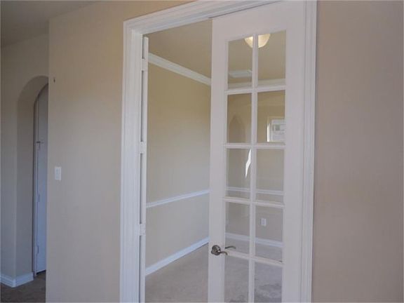 2nd image of 6102 Cottage Grove Ct