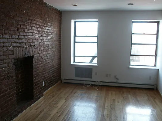 Rented by Nyrex | media 47