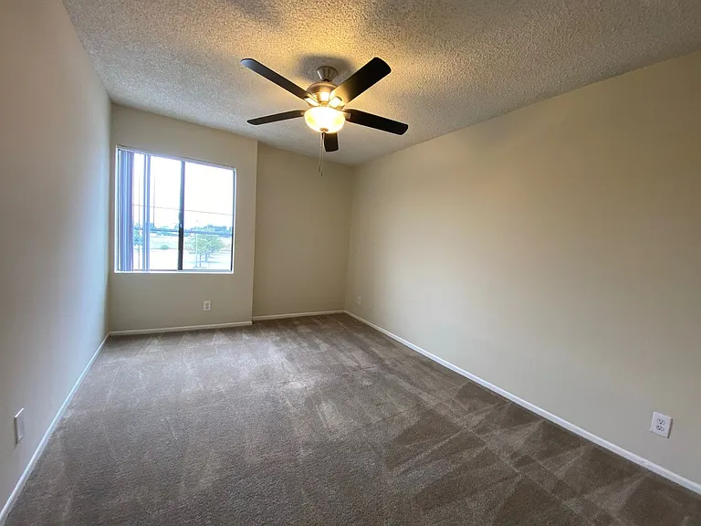 Northridge Place Apartments — Photo 73