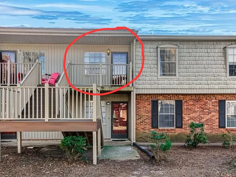 3824 E Country Club Rd #I — Photo 1