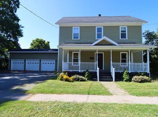 91 N Gordon St, Gouverneur, NY 13642