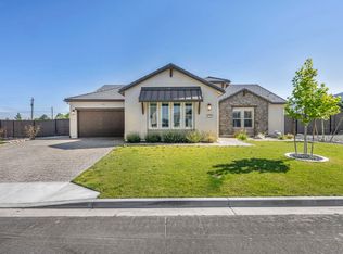 1237 Crawford Creek Dr, Reno, NV 89521