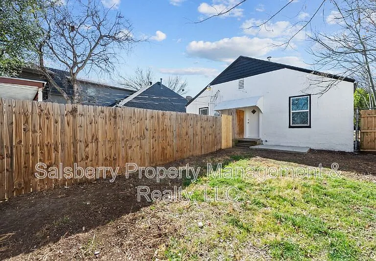 3772 W 6th St — Photo 13