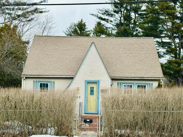 123 Greenwich St, Pittsfield, MA 01201