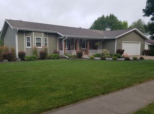 4028 Hilltop Rd, Wausau, WI 54403