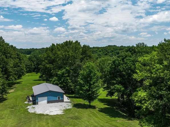 550 Body Barn Rd, Anna, IL 62906