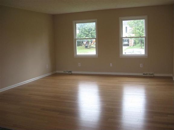4th image of 336 Courchelle Dr