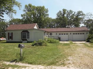 8025 130th Rd, Chanute, KS 66720