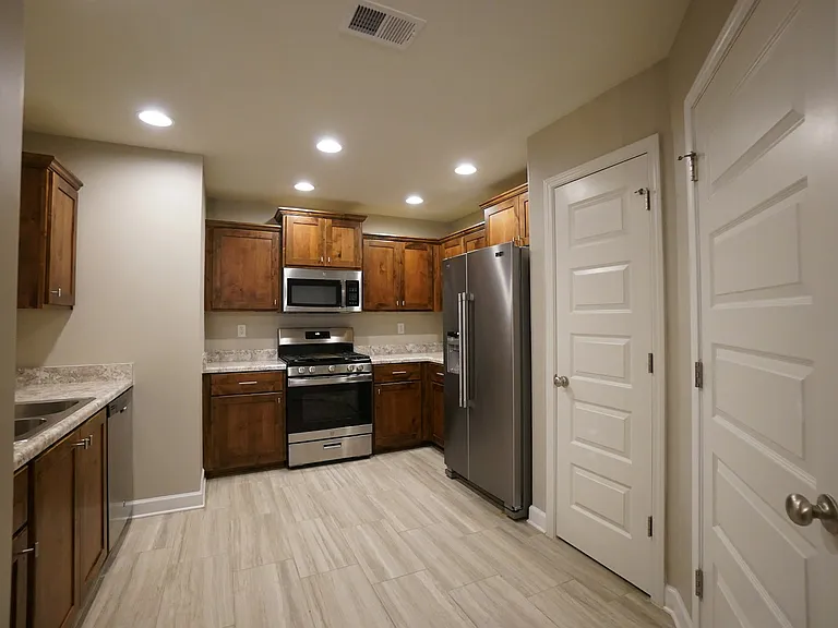 1337 Benjamin Harrison Dr — Photo 18