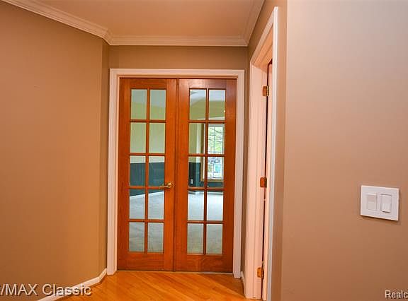 5th image of 42830 Brookstone Dr