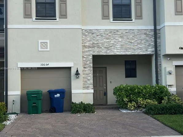 10054 SW 231st Ln, Miami, FL 33190