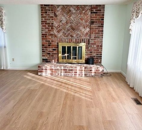 4th image of 4297 SW Runnion Ct