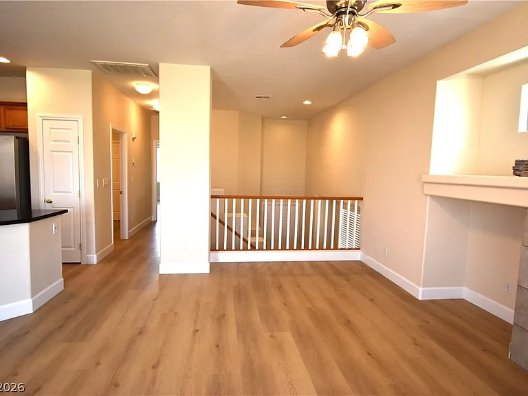 6350 Barrington Bridge Ave — Photo 3