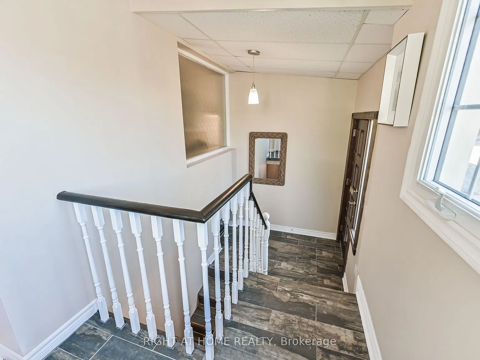 2 bed, $2,930 — Photo 3