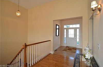 3rd image of 828 Buckingham Dr