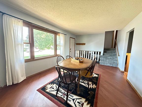 5th image of 3239 Wendell Dr