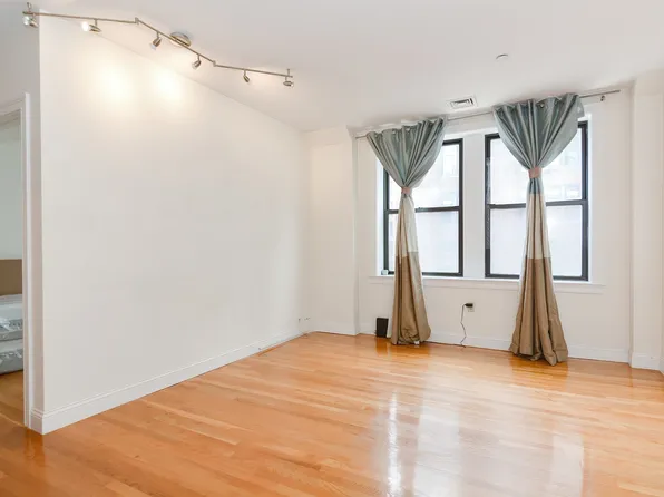 42 Beach St #6-6B, Boston, MA 02111