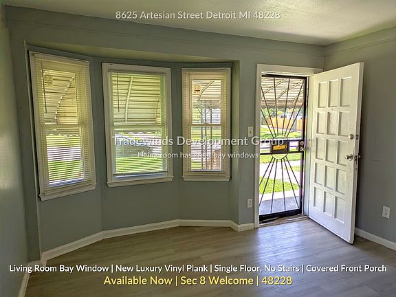 2nd image of 8625 Artesian St