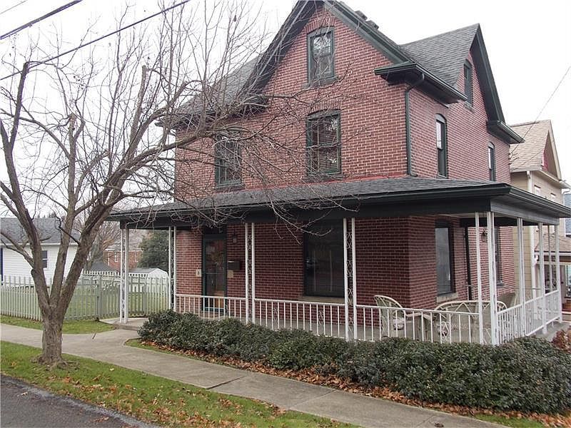 1st image of 321 N Saint Clair St