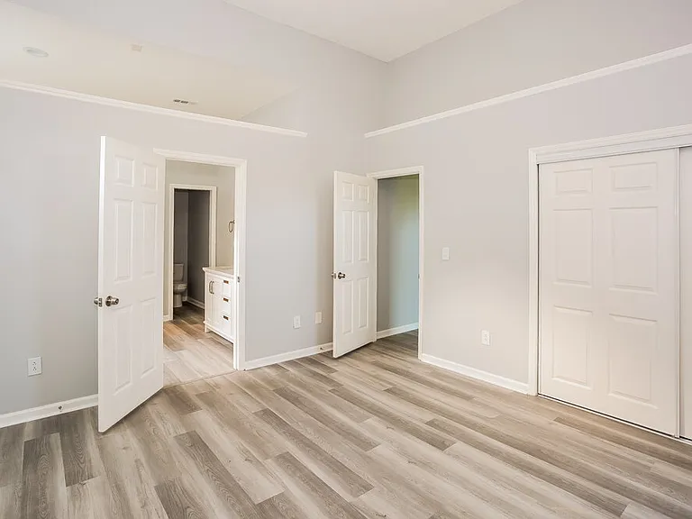 6115 Sunstone Dr — Photo 9
