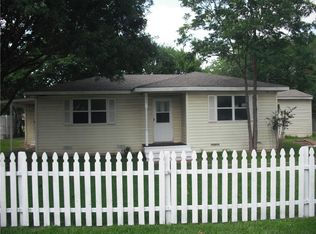 225 Carson St, Red Oak, TX 75154