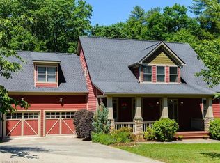 7 Ozark Spring Ln, Asheville, NC 28805
