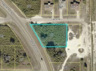 3105 3rd St W, Lehigh Acres, FL 33971
