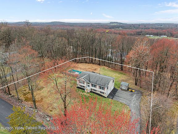 3rd image of 69 Ridge Road