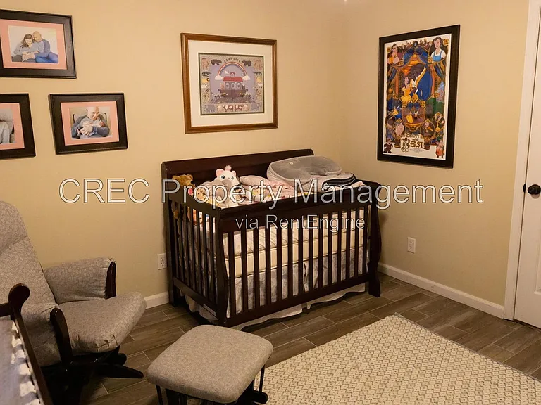 114 Queensbury Cir — Photo 28
