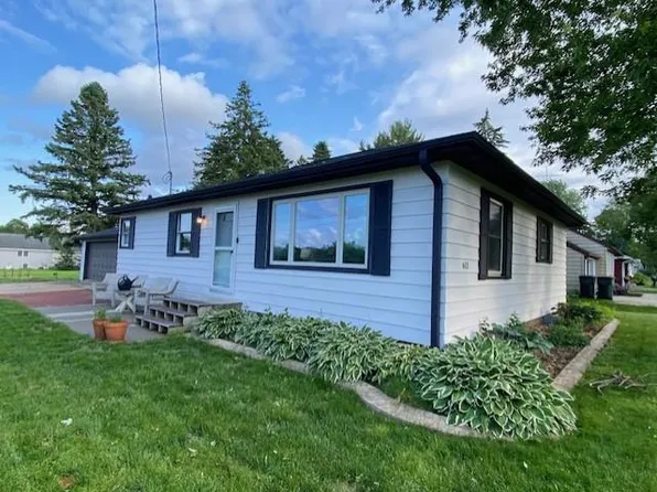611 North HINMAN AVENUE, Marshfield, WI 54449