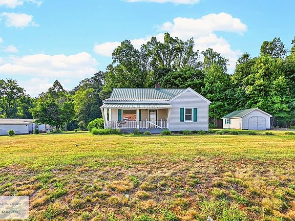 3rd image of 5996 Kentuck Rd