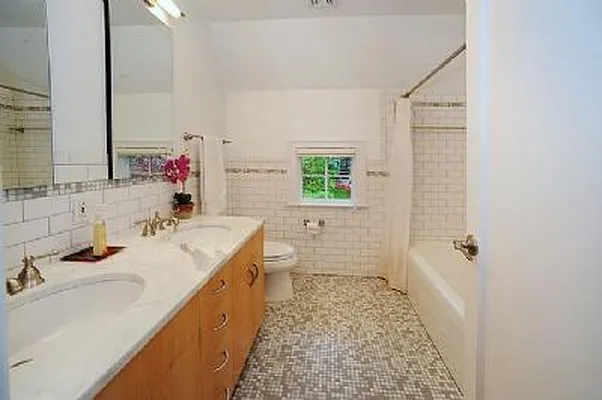 Sold by Trebach Realty | media 29