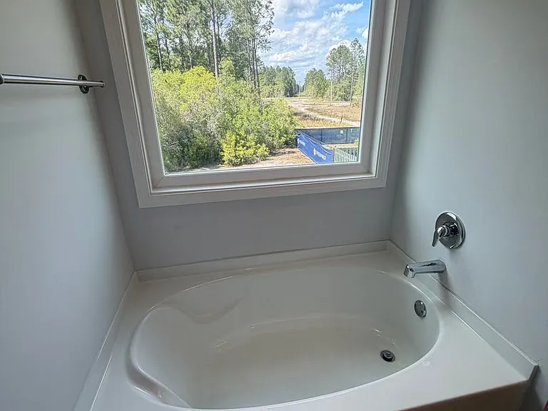 600 Brightleaf Cir — Photo 17