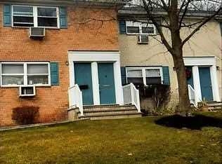 140 Meyer Oval, Pearl River, NY 10965