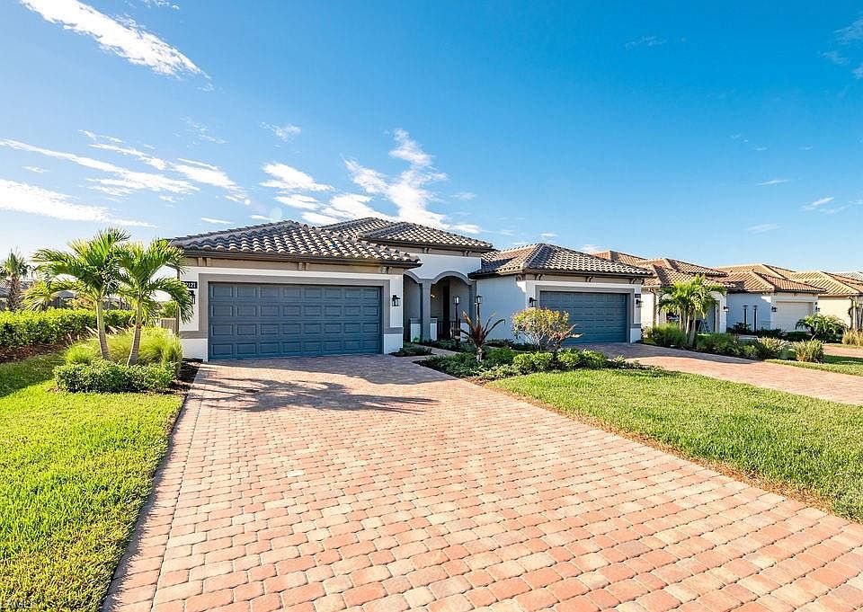 1st image of 12121 Canal Grande DR