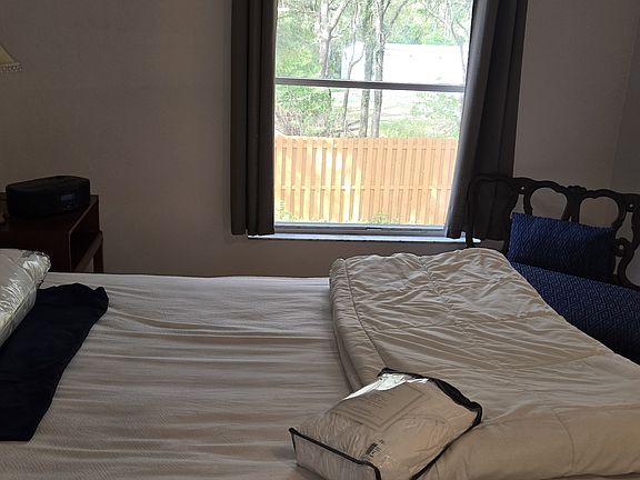 4th image of 6542 Sherry Ln #8