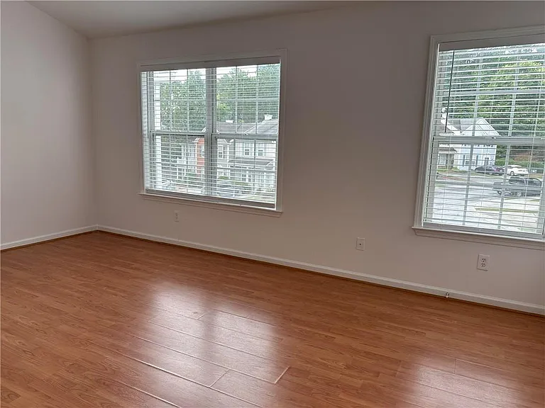 4162 Howell Park Rd — Photo 8