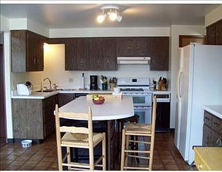 5th image of 526 Poplar Dr