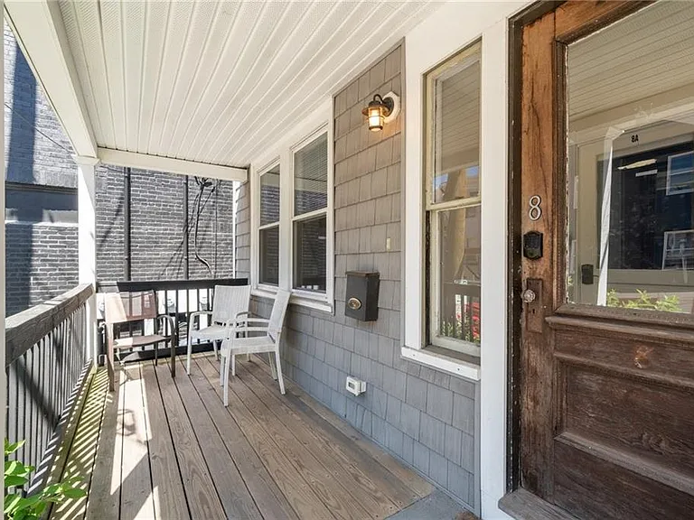 8 Spring St #A — Photo 3