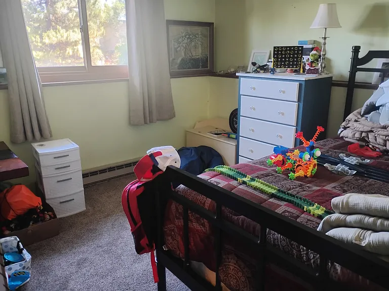 521 Galaxy Ct — Photo 2
