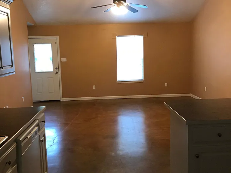 242 Gilmore Rd #B — Photo 11