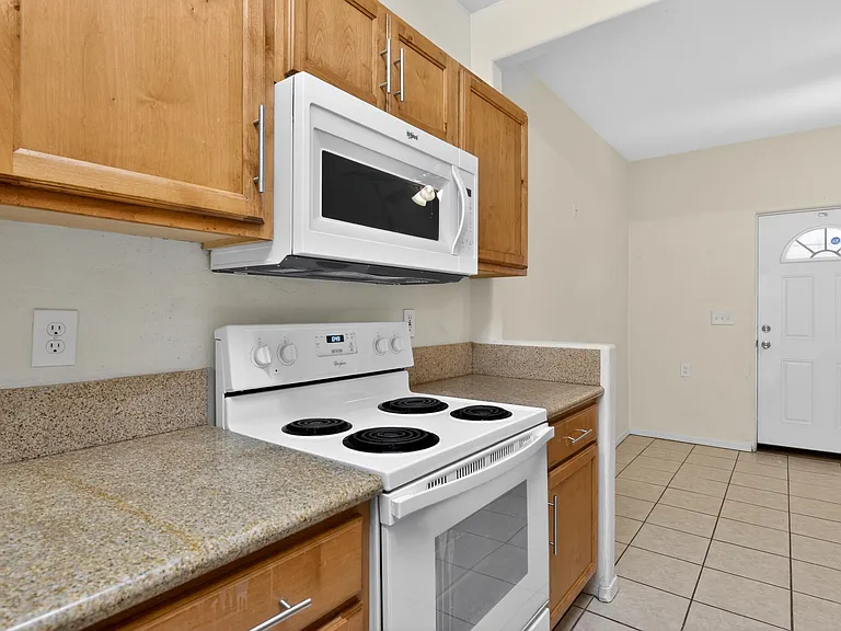 831 E Hedrick Dr #2 — Photo 21