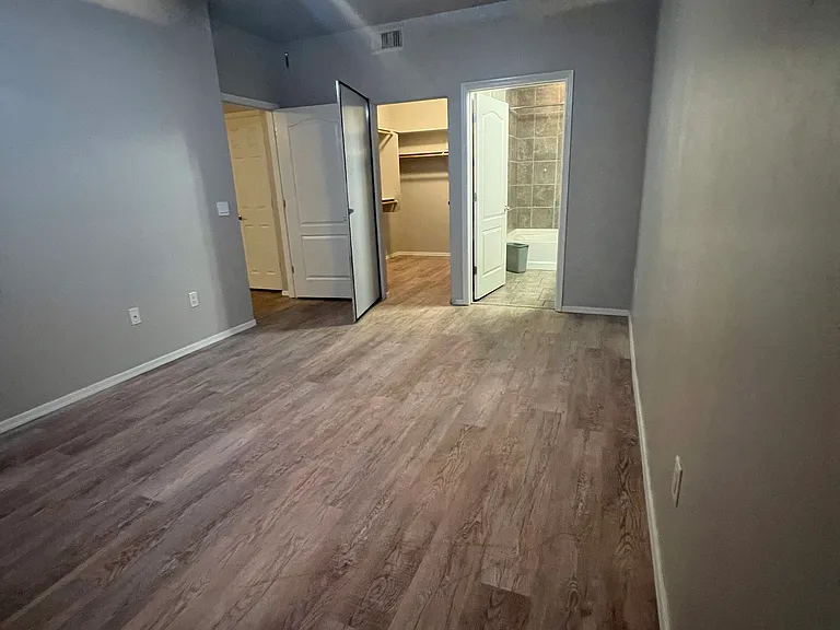 2550 E River Rd #12102 — Photo 16