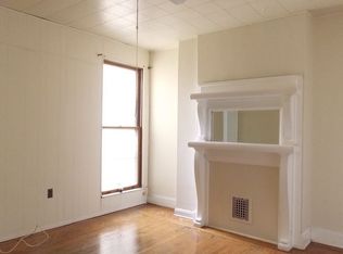 2805 N Calvert St APT 1, Baltimore, MD 21218