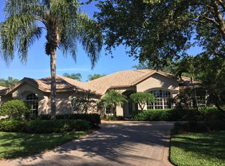 1079 Camelot Cir, Naples, FL 34119
