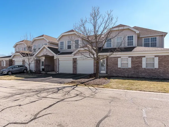 1731 White Oak Trl, Cherry Valley, IL 61016