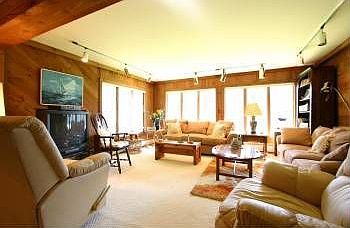 4th image of 153 Rolling Hill Dr