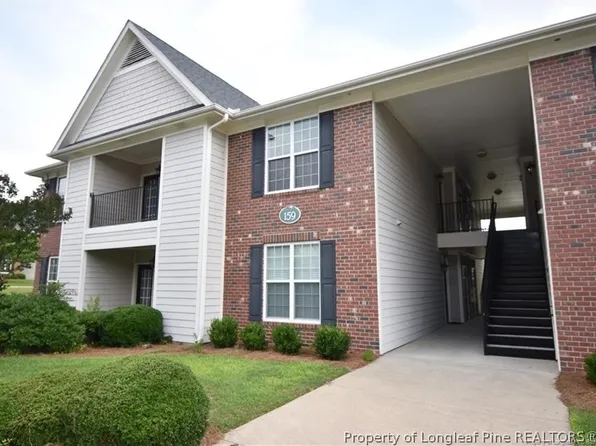 159 Gallery Dr Unit 201, Spring Lake, NC 28390
