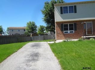 3 Butternut Ln, Hanover, PA 17331